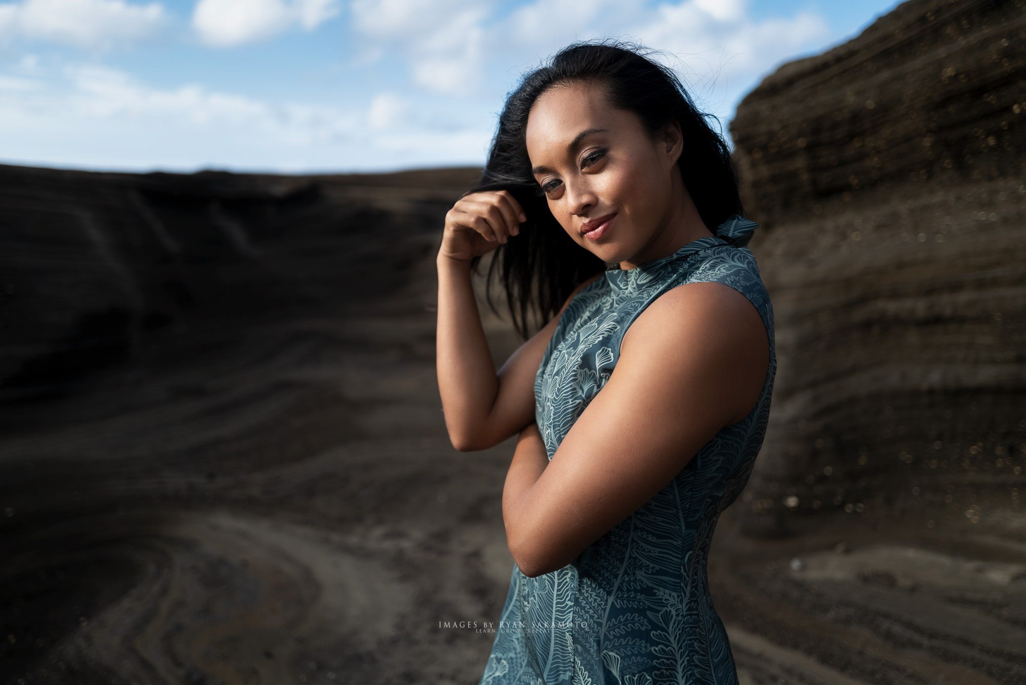 Sunrise photo shoot with Nicole at Makapu'u beach, North Shore Oahu. Family photographer Ryan Sakamoto also specializes in senior portraits and couples photography, and is a popular Oahu elopement photographer in Honolulu.